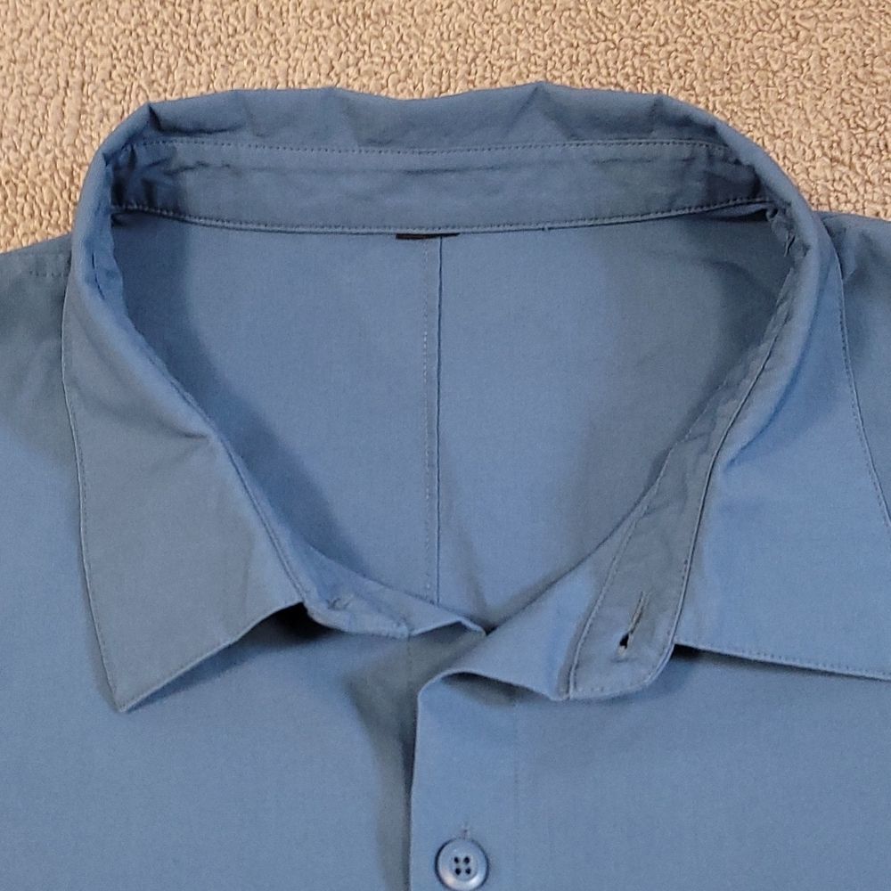 Lululemon Stretch Button Down Shirt - image 3